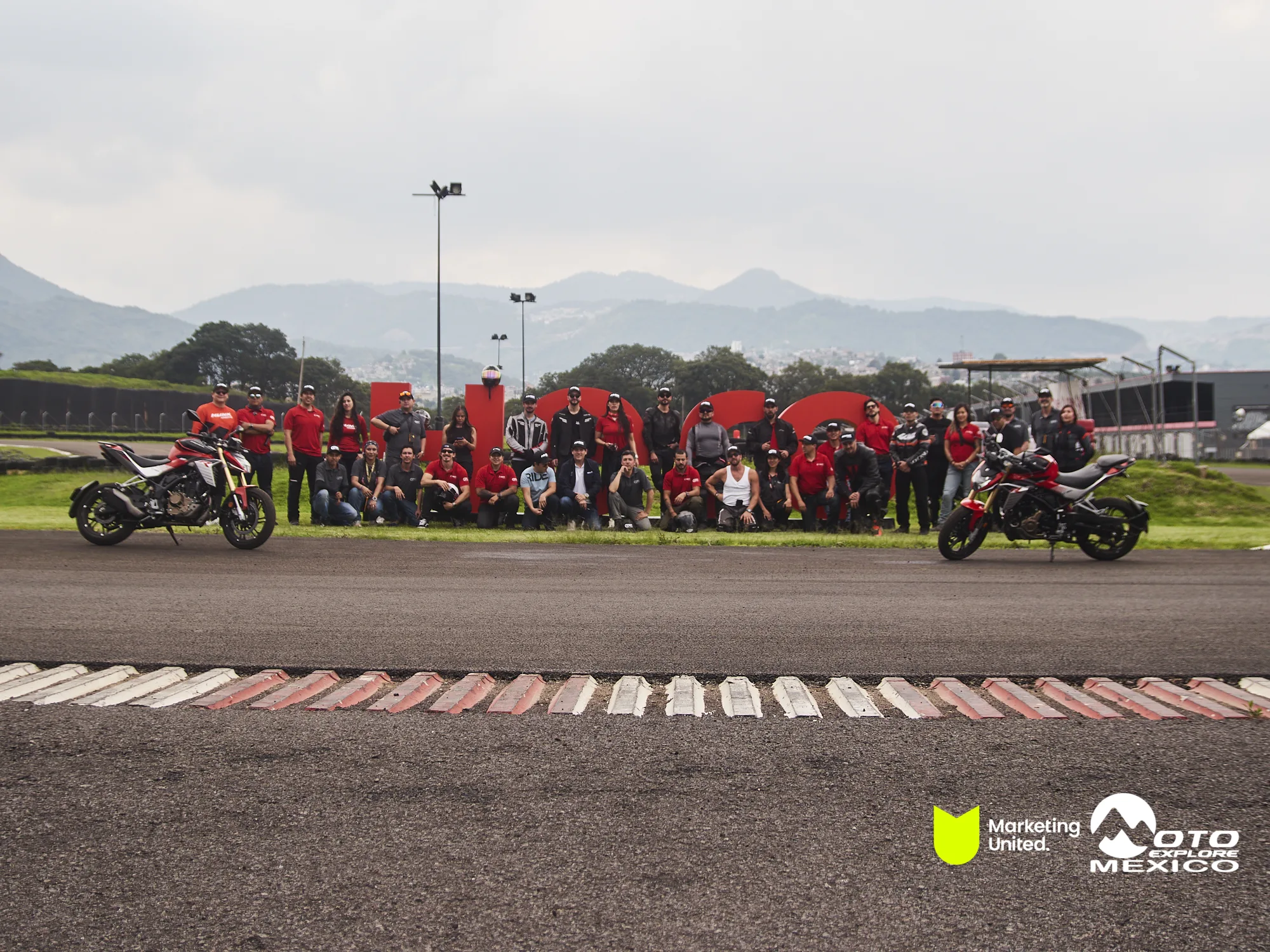 HUNK TRACKDAY 552